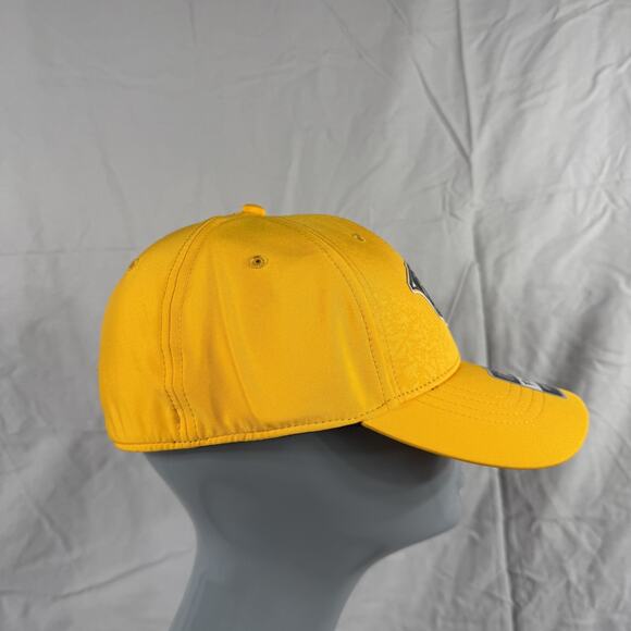 Nashville Predators Hat Cap Fitted Mens Large Yellow NHL Hockey Stretch Fit Pro - Picture 5 of 8